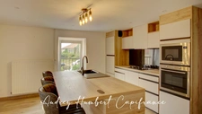 Maison rénovée à vendre REZONVILLE-VIONVILLE (57) - grand séjour avec cuisine ouverte - 3 chambres - grand garage - potentiel d'aménagement - petit extérieur