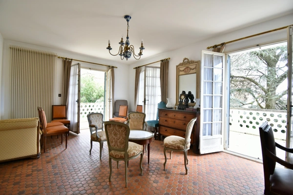 Maison de caractère à vendre 10 pièces ORSAY (91), 6 chambres, terrain 695 m2