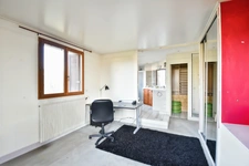 Family home for sale in Antony (92), spacious, green, quiet, everything within walking distance