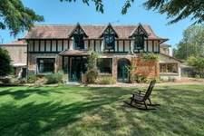 House for sale, 7 rooms, ORSAY (91), town center, 5 bedrooms, charming and authentic, magnificent garden