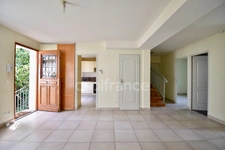 Dpt Essonne (91), à vendre maison 4 chambres 1 bureau joli jardin