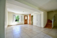 Dpt Essonne (91), à vendre maison 4 chambres 1 bureau joli jardin