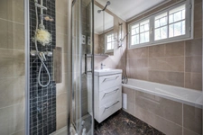 Maison à vendre 6 pièces BURES SUR YVETTE (91), spacieuse, 4 chambres, sous-sol total, terrain 1 565 m2