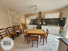 Maison à vendre 3 pièces SURGERES (17) - patio - jardin non attenant - calme de la campagne