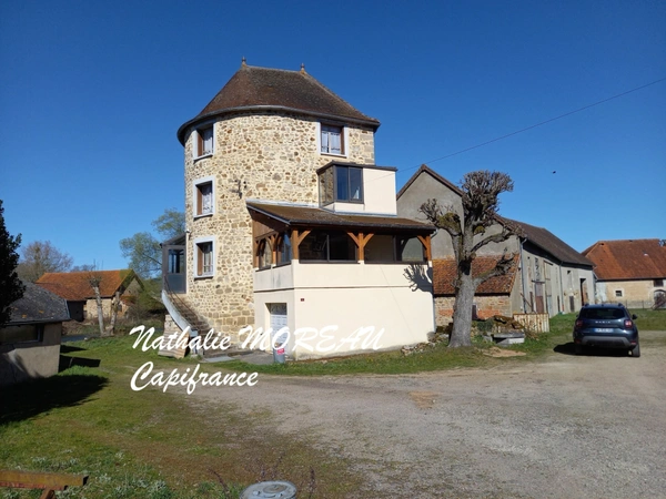 Propriete à vendre 7 pièces IGORNAY (71) - Ancienne tour Médiéval et Moulin à Eau