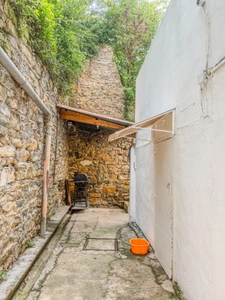 Dpt Aude (11), à vendre MONTAZELS maison P5   140M2 terrain 800m2