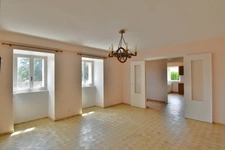 Bâtisse en pierres à TENCE / terrain de 857m²