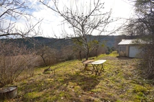 Propriété composée de 2 maisons et un studio, SAINT AGREVE (07)