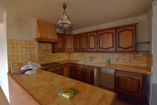 Propriété composée de 2 maisons et un studio, SAINT AGREVE (07)