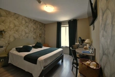 Murs et Fond Hôtel Restaurant Haute-Loire