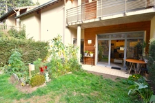 Appartement plain-pied avec extérieur LE CHAMBON SUR LIGNON (43)