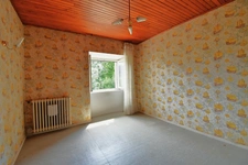 Bâtisse en pierres à TENCE / terrain de 857m²