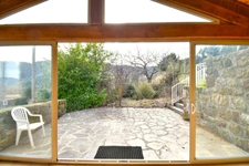 Propriété composée de 2 maisons et un studio, SAINT AGREVE (07)