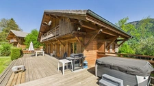 Haute Savoie (74), for sale LA RIVIERE ENVERSE - Chalet P6 with basement