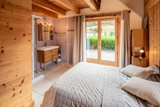 Haute Savoie (74), for sale LA RIVIERE ENVERSE - Chalet P6 with basement