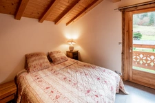 Haute Savoie (74), for sale LA RIVIERE ENVERSE - Chalet P6 with basement