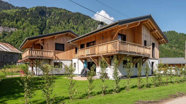 Haute Savoie (74), à vendre SAMOENS - Domaine skiable Grand-Massif - Appartement T3 82,73 m²