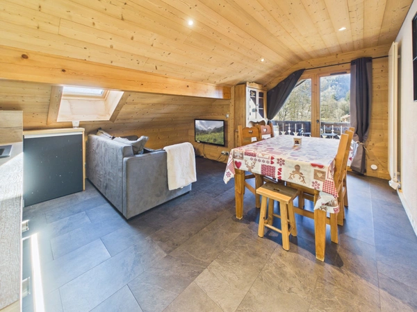 Haute Savoie (74), à vendre SAMOENS - Domaine skiable Grand-Massif - Appartement T3 + mezza 51m²