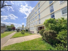 Appartement à vendre 4 pièces MONT SAINT AIGNAN (76)