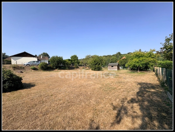 Terrain à vendre de 1010  HAUTOT SUR SEINE (76)