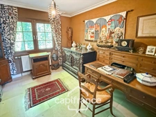 Maison de caractère style manoir – 258 m² – Parc arboré – Allée privative – Fort potentiel