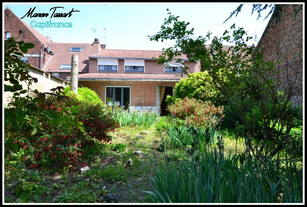 🏠 Ancienne Salle des Fêtes Transformée en Maison de 236m² à Douchy les mines ! 🥳