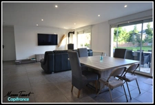 Maison individuelle familiale de 134 m² avec jardin et garage, en semi plain pied à Saultain