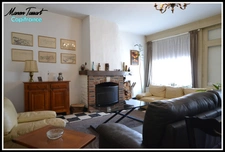 🏠 Ancienne Salle des Fêtes Transformée en Maison de 236m² à Douchy les mines ! 🥳