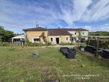 Maison à vendre 8 pièces TONNAY BOUTONNE (17)