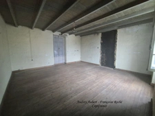 Maison à vendre 6 pièces LUSSANT (17)