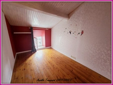 Maison à vendre 7 pièces LES EGLISES D'ARGENTEUIL (17) /3 Chambres, jardin, dépendances + STUDIO INDEPENDANT