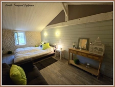 Maison à vendre 4 pièces ANTEZANT LA CHAPELLE (17) LONGERE/ maison charentaise avec dépendances