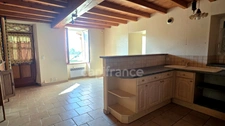 Maison à vendre 3 pièces  (61M²) Ancienne ferme avec dépendances sur 2 770 m² de terrain – La Brousse (17160)