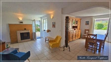 Maison à vendre 6 pièces VARAIZE (17) avec vie PLAIN-PIED possible - GRAND GARAGE - LUMINEUSE