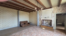 Maison à vendre 2 pièces 48m² LA BROUSSE (17) avec potentiel d'agrandissement.