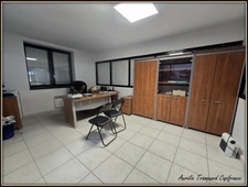 Local/ Atelier + bureau À VENDRE – de 508 m² avec grand terrain clos de 3 737 m² – Emplacement stratégique SAINT JEAN D'ANGELY (17)