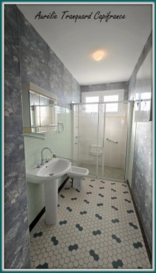 Maison à vendre 6 pièces proche SAINT JEAN D'ANGELY composée de 4 chambres, terrain clos et arboré avec sous sol aménagé