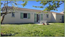 Maison PLAIN-PIED à vendre 4 pièces SAINT SAVINIEN (17) proche COMMODITES avec GARAGE