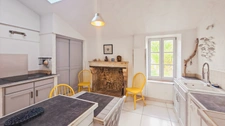 Character house for sale 4 rooms VARAIZE (17) WITH OUTBUILDINGS, BARNS