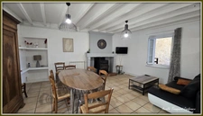 Ensemble immobilier à vendre 14 pièces LES EGLISES D'ARGENTEUIL (17)- maison principale + gîte + dépendances
