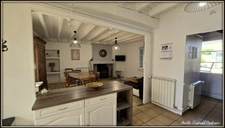 Ensemble immobilier à vendre 14 pièces LES EGLISES D'ARGENTEUIL (17)- maison principale + gîte + dépendances