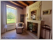 Maison BOURGEOISE à vendre 6 pièces + DEPENDANCES,  à FONTENET (17400) composée de 4 chambres, bordée d'un petit ruisseau et 6300m² de terrain