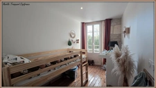 Maison à vendre 5 pièces d'environ 126m² à SAINT JEAN D'ANGELY (17) 4 chambres, 1 garage, proche centre ville, sur un terrain d'environ 400m²