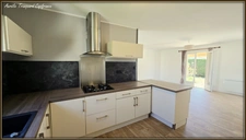 Maison PLAIN-PIED à vendre 4 pièces SAINT SAVINIEN (17) proche COMMODITES avec GARAGE