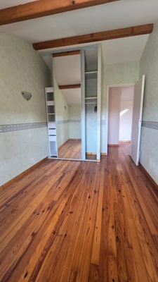 Maison à vendre 3 pièces  (61M²) Ancienne ferme avec dépendances sur 2 770 m² de terrain – La Brousse (17160)
