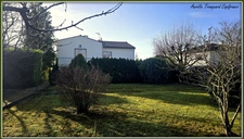 Maison à vendre 6 pièces proche SAINT JEAN D'ANGELY composée de 4 chambres, terrain clos et arboré avec sous sol aménagé