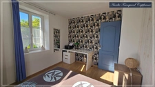 Maison à vendre 6 pièces VARAIZE (17) avec vie PLAIN-PIED possible - GRAND GARAGE - LUMINEUSE