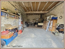 Maison CLIMATISEE, à vendre 7 pièces FONTENET (17) belle CHARENTAISE avec chambre et bureau au rez-de-chaussée. 
