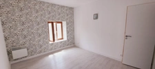 Dpt Charente Maritime (17), à vendre MATHA centre ville maison P4   