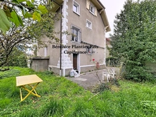 Ambilly – Maison au calme avec 3 appartements indépendants